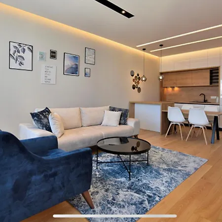 Апартаменты Luxury Place *