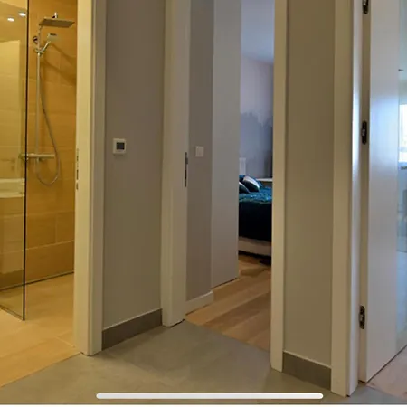 Apartment Luxury Place *